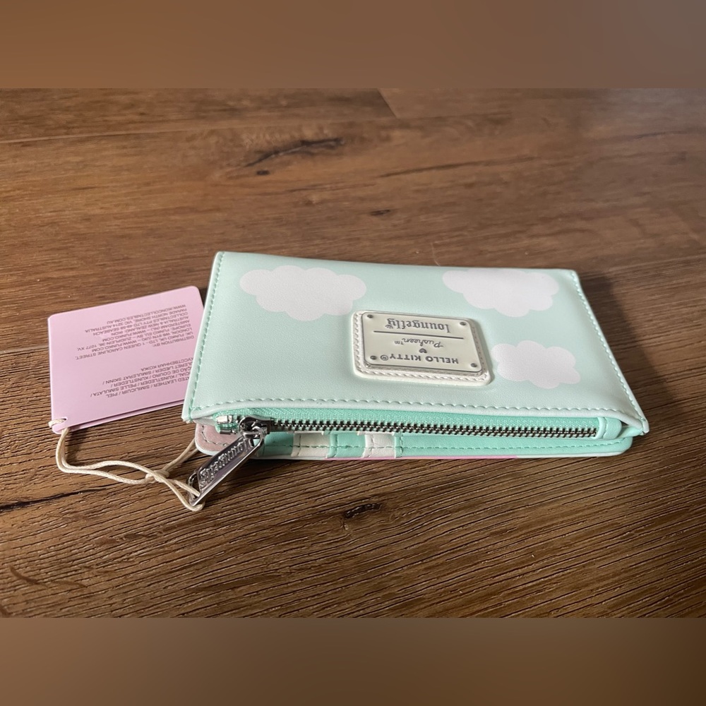 HELLO KITTY & PUSHEEN-NWT Faux Leather Wallet - Picture 12 of 13